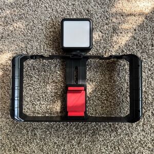 Phone stabilizer with light bundle!